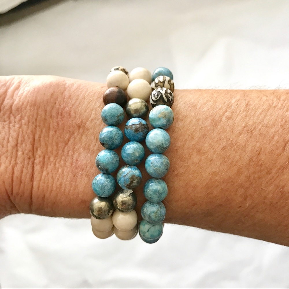 Blue Agate Riverstone Bracelets